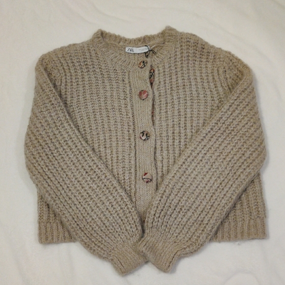 Zara Beige Knit Cardigan - Picture 14 of 14